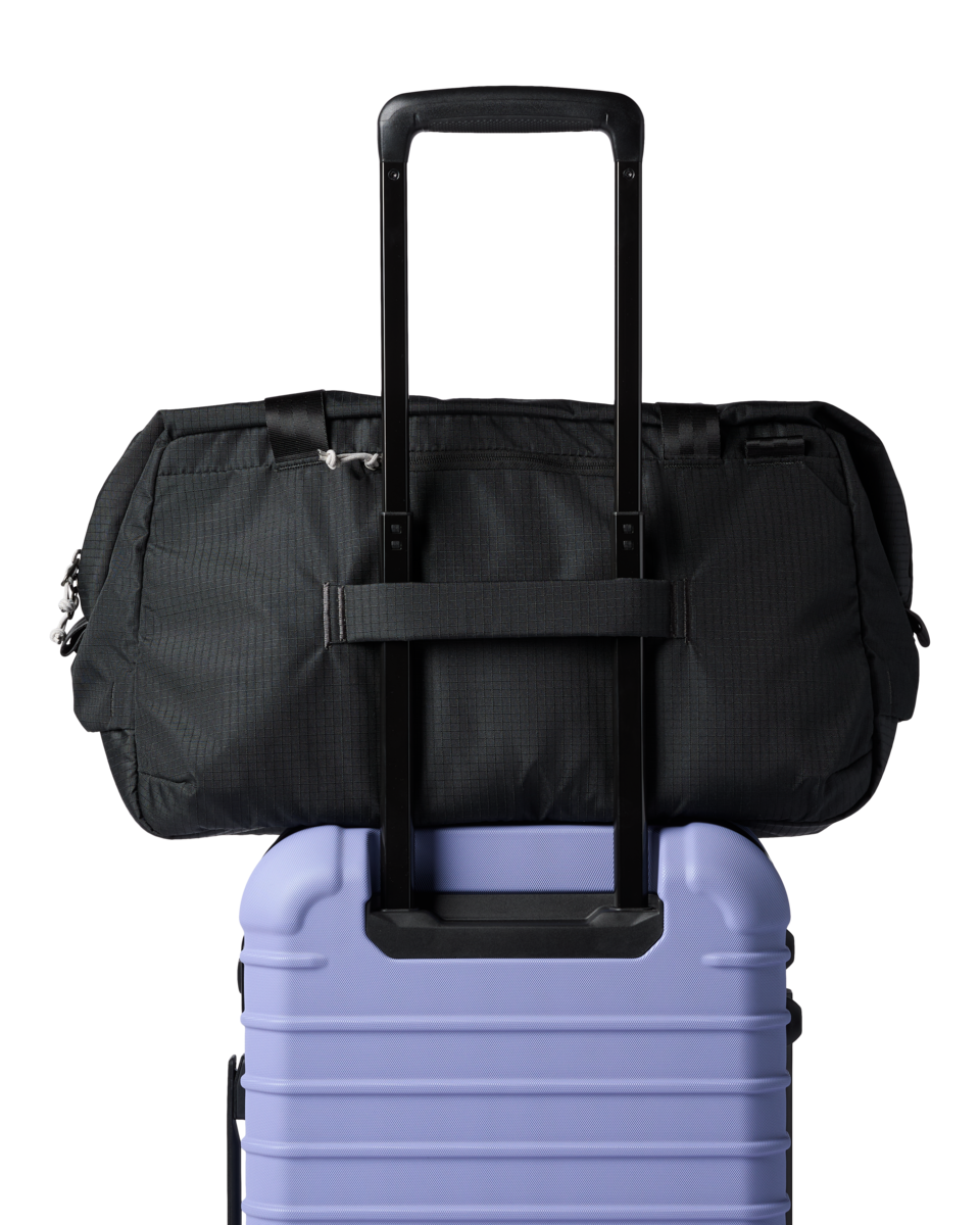 Adventure Carry Viaje 35L Travel Duffel