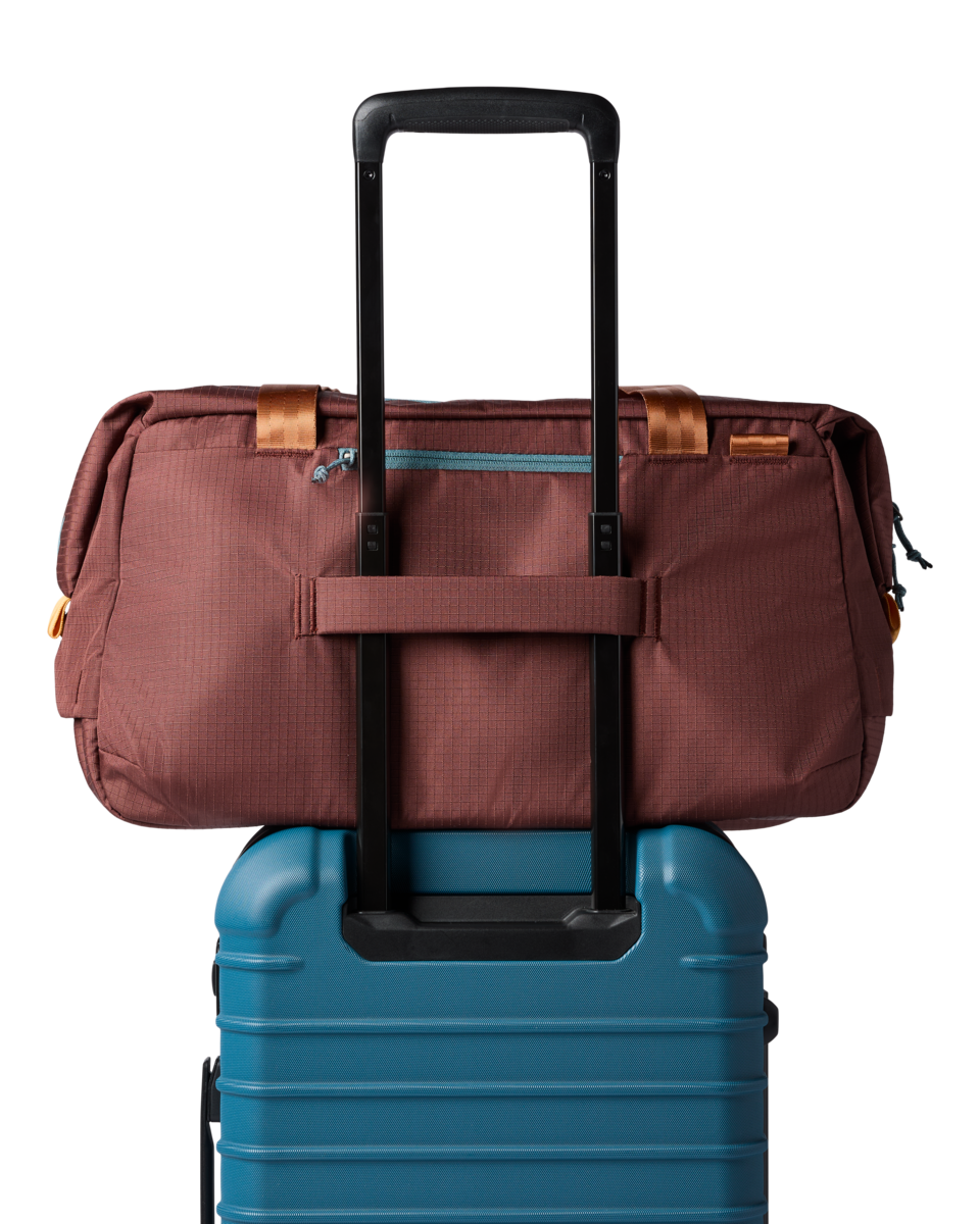 Adventure Carry Viaje 35L Travel Duffel
