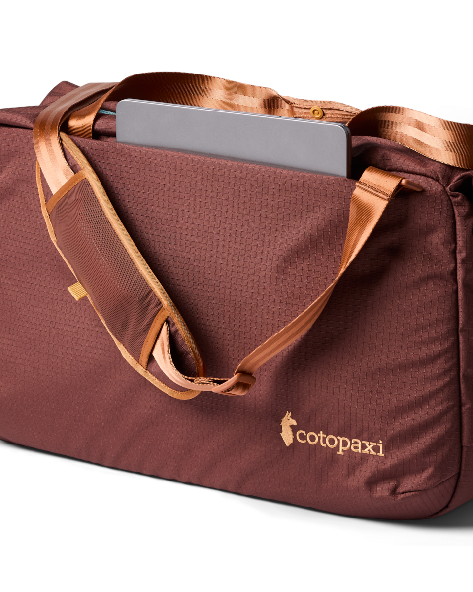 Travel Ready Viaje 45L Travel Duffel