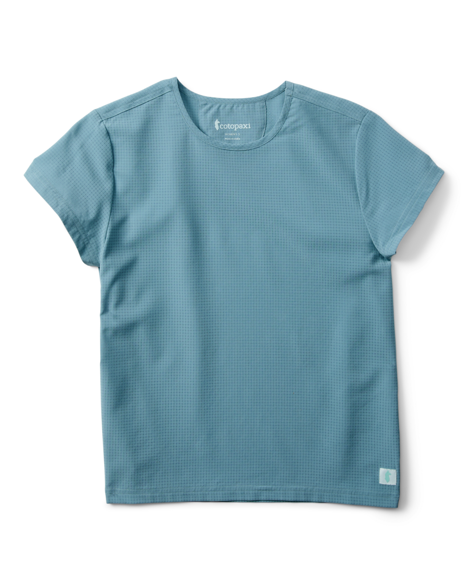 Casual Adventure Style Pulso Tech T-Shirt - Women s