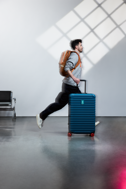Adventure Travel Coraza Suitcase - Medium Checked