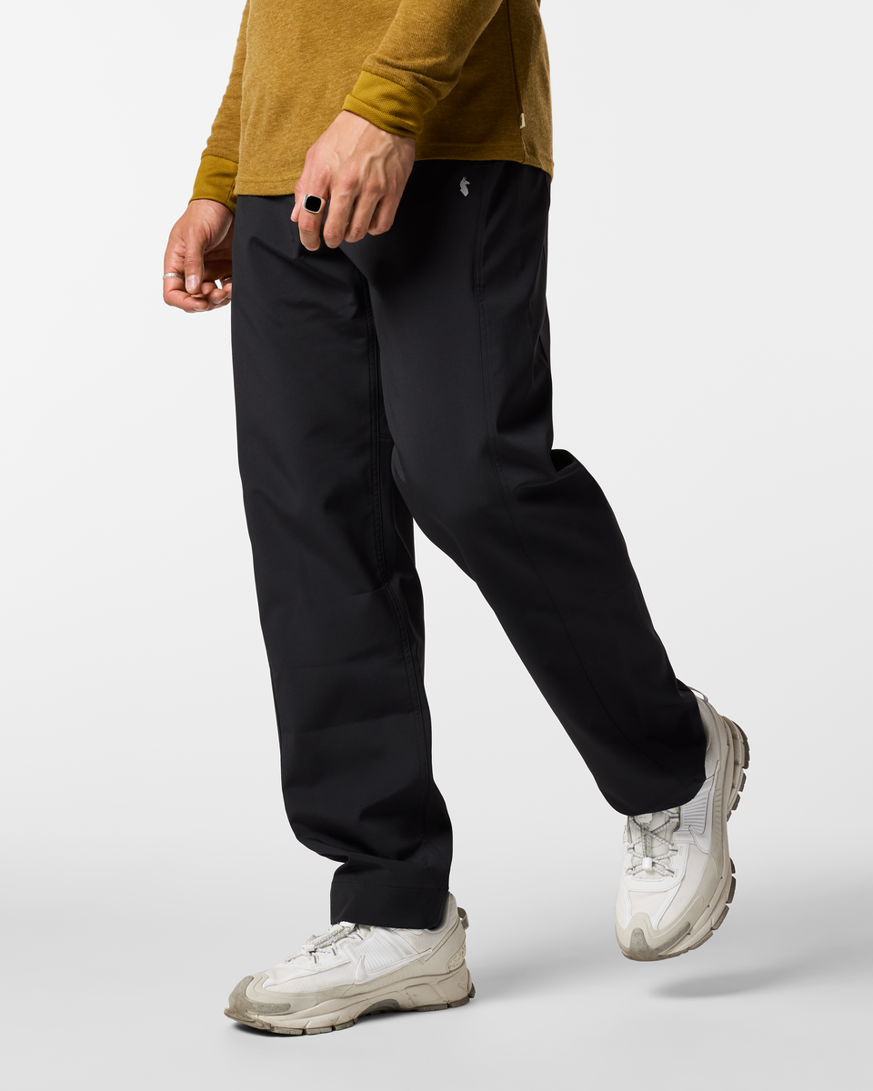 Versatile Outdoor Comfort Adelante Pant - Men s