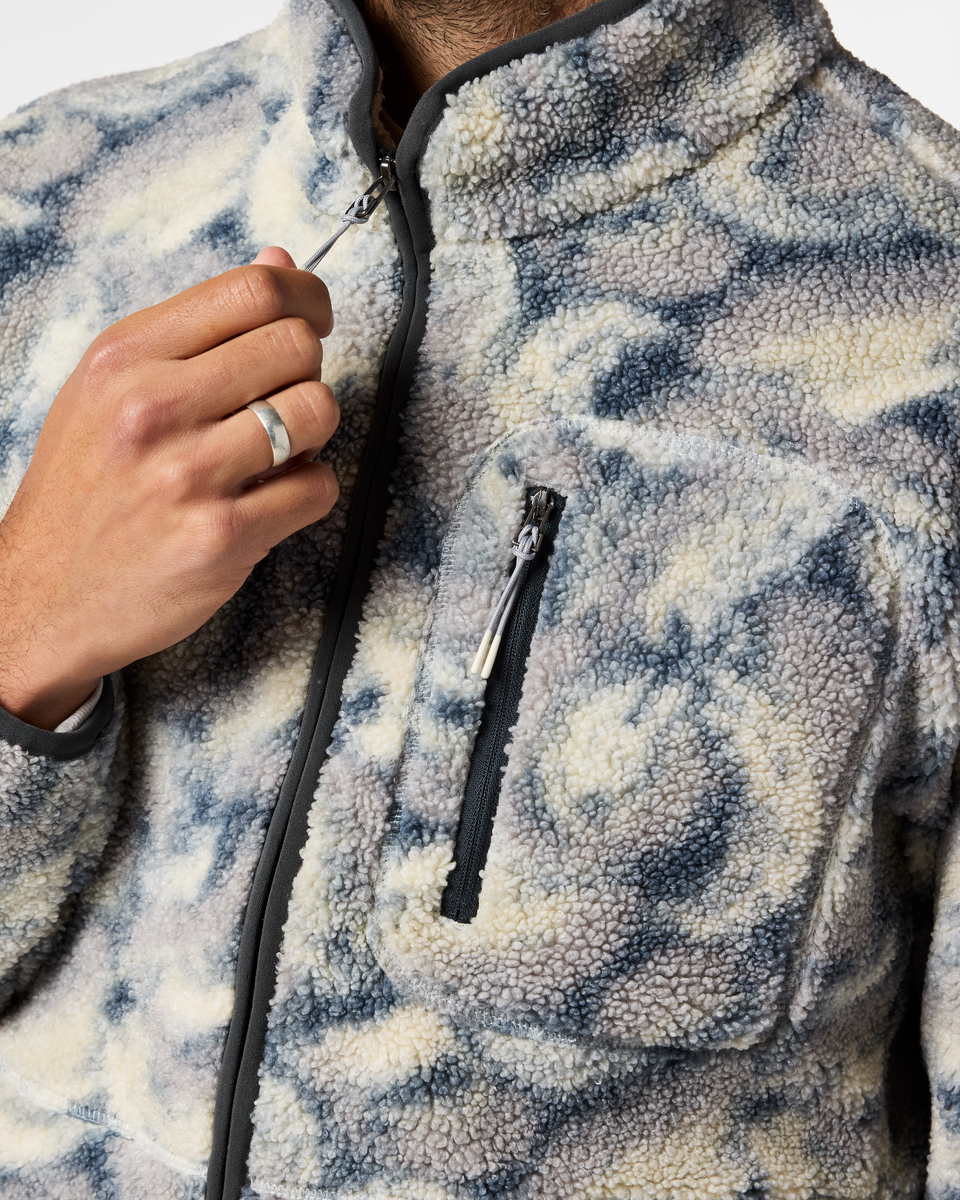 Soft Layering Warmth Amigazo Fleece Jacket - Men s