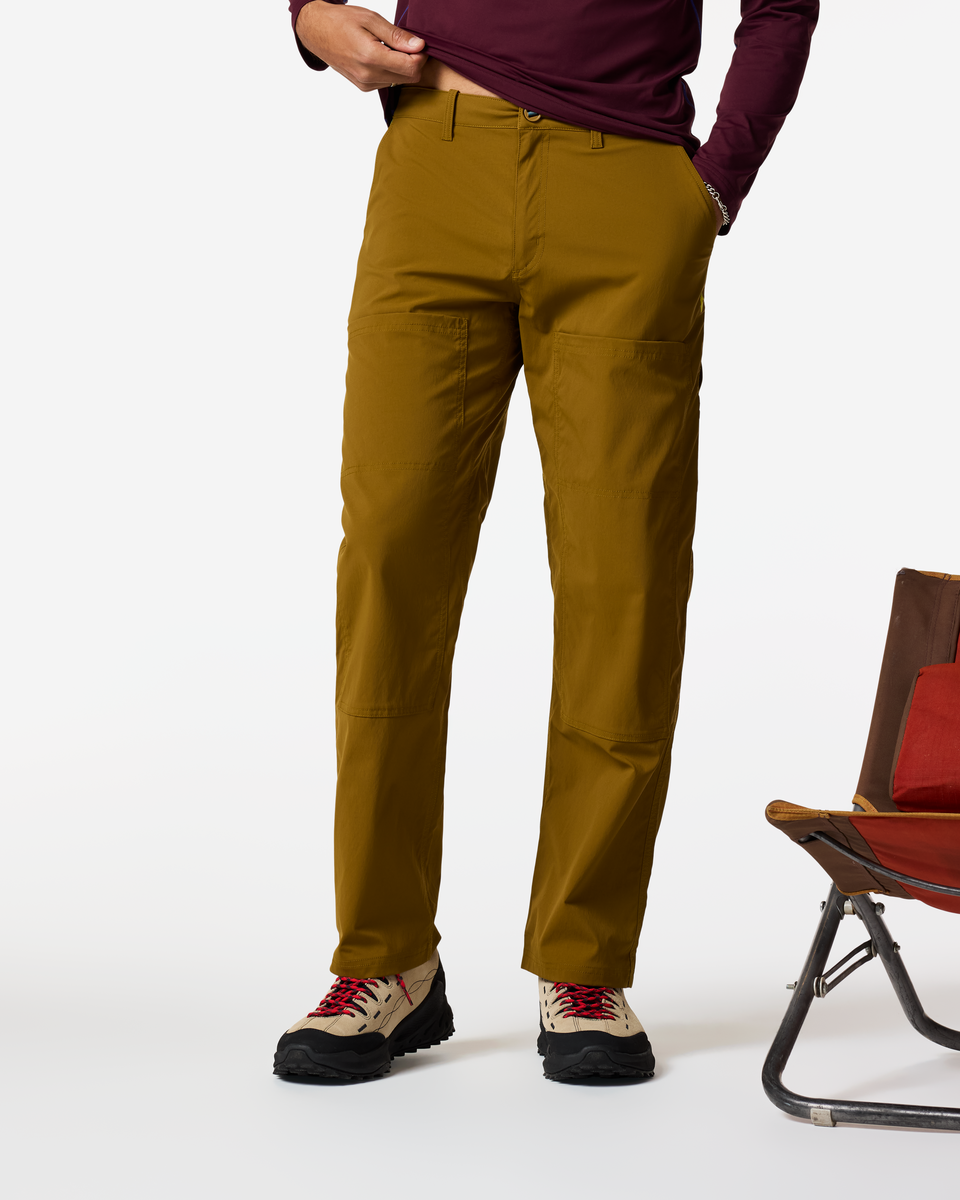 Versatile Outdoor Comfort Coraje Tech Utility Pant - Men s