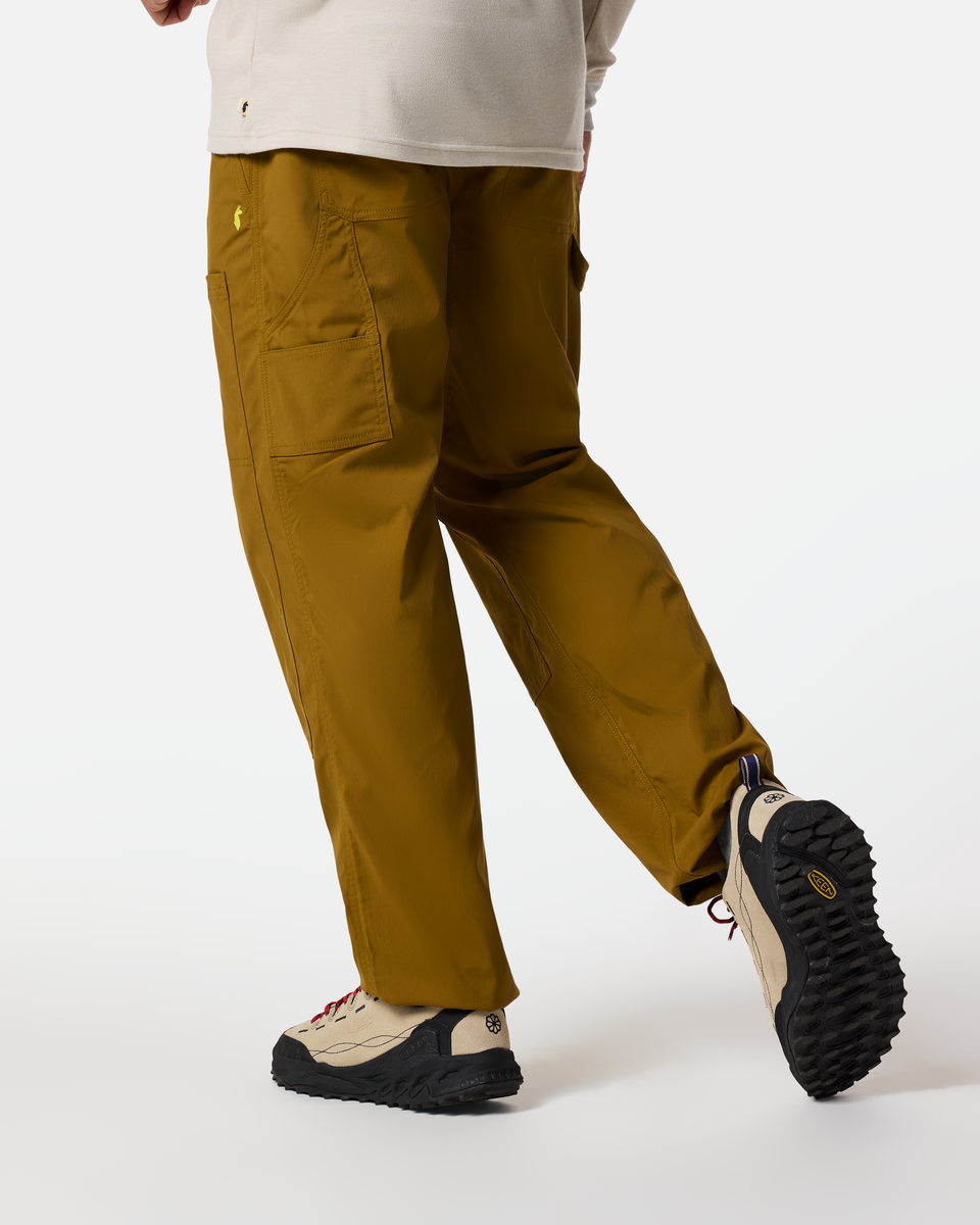 Versatile Outdoor Comfort Coraje Tech Utility Pant - Men s