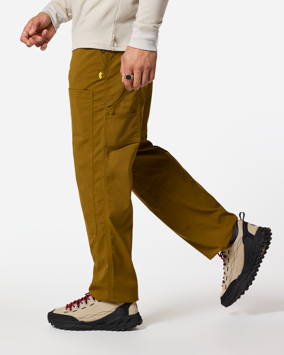 Versatile Outdoor Comfort Coraje Tech Utility Pant - Men s