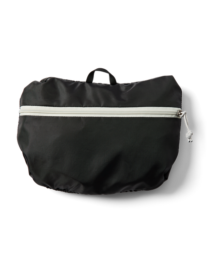 Roomy Everyday Carry Empacable 6L Crescent Bag