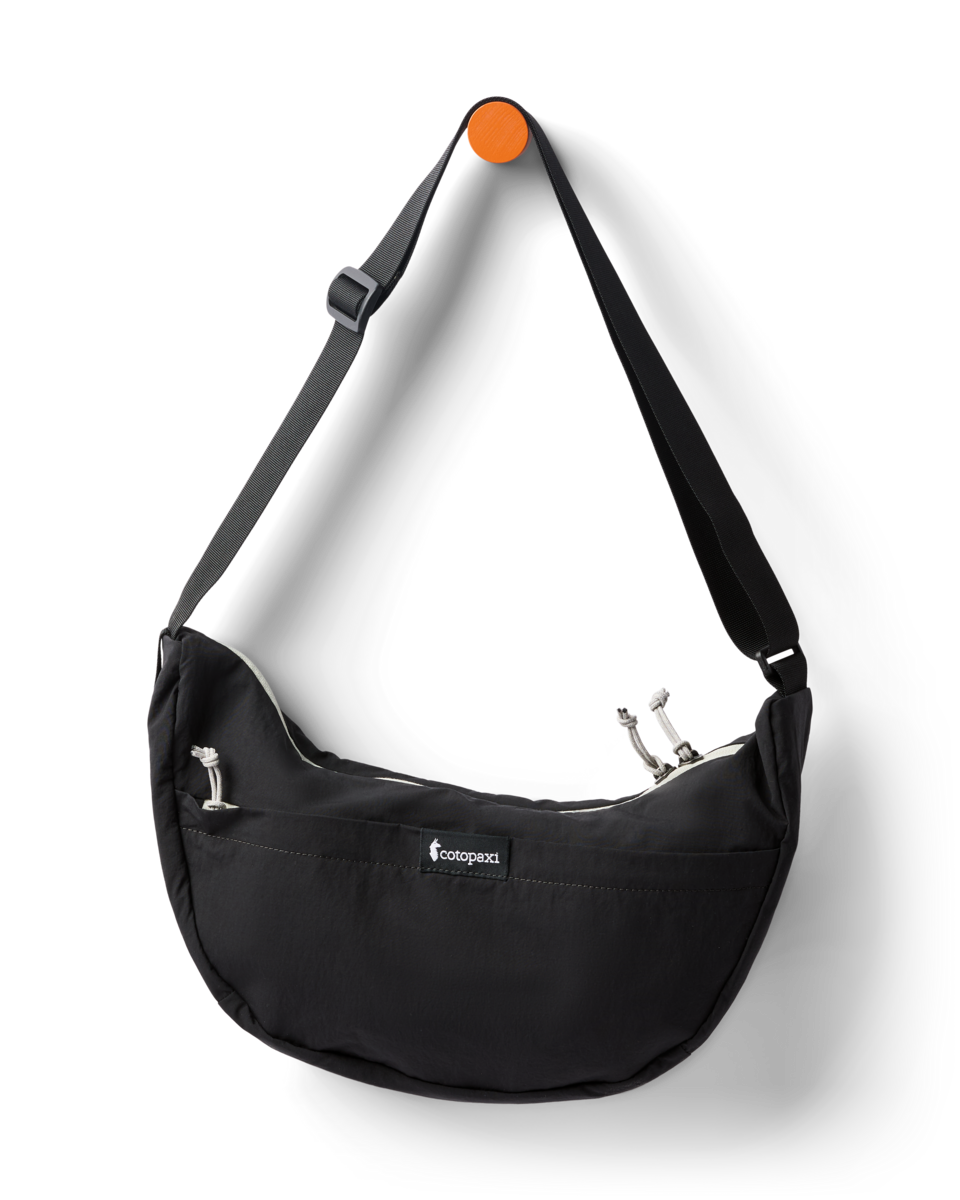 Roomy Everyday Carry Empacable 6L Crescent Bag