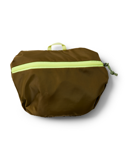 Roomy Everyday Carry Empacable 6L Crescent Bag