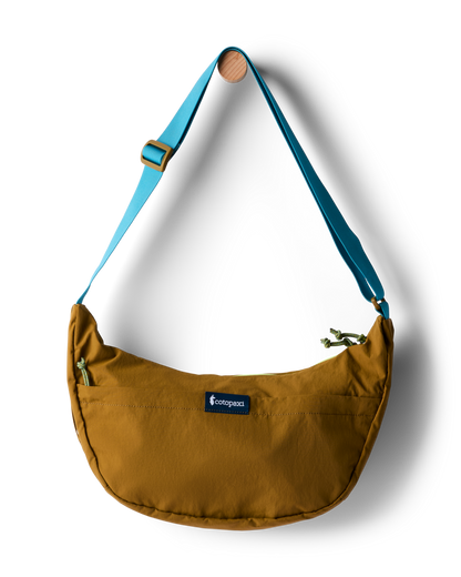 Roomy Everyday Carry Empacable 6L Crescent Bag