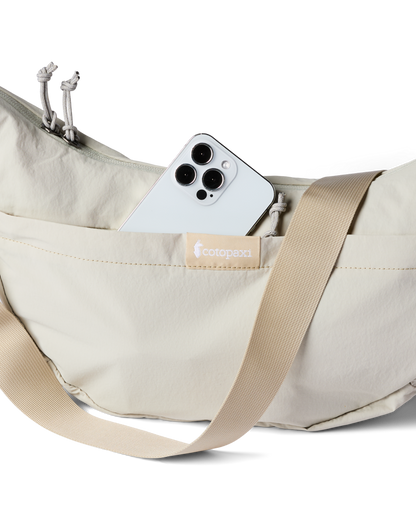 Roomy Everyday Carry Empacable 6L Crescent Bag
