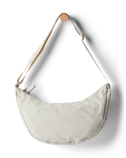 Roomy Everyday Carry Empacable 6L Crescent Bag
