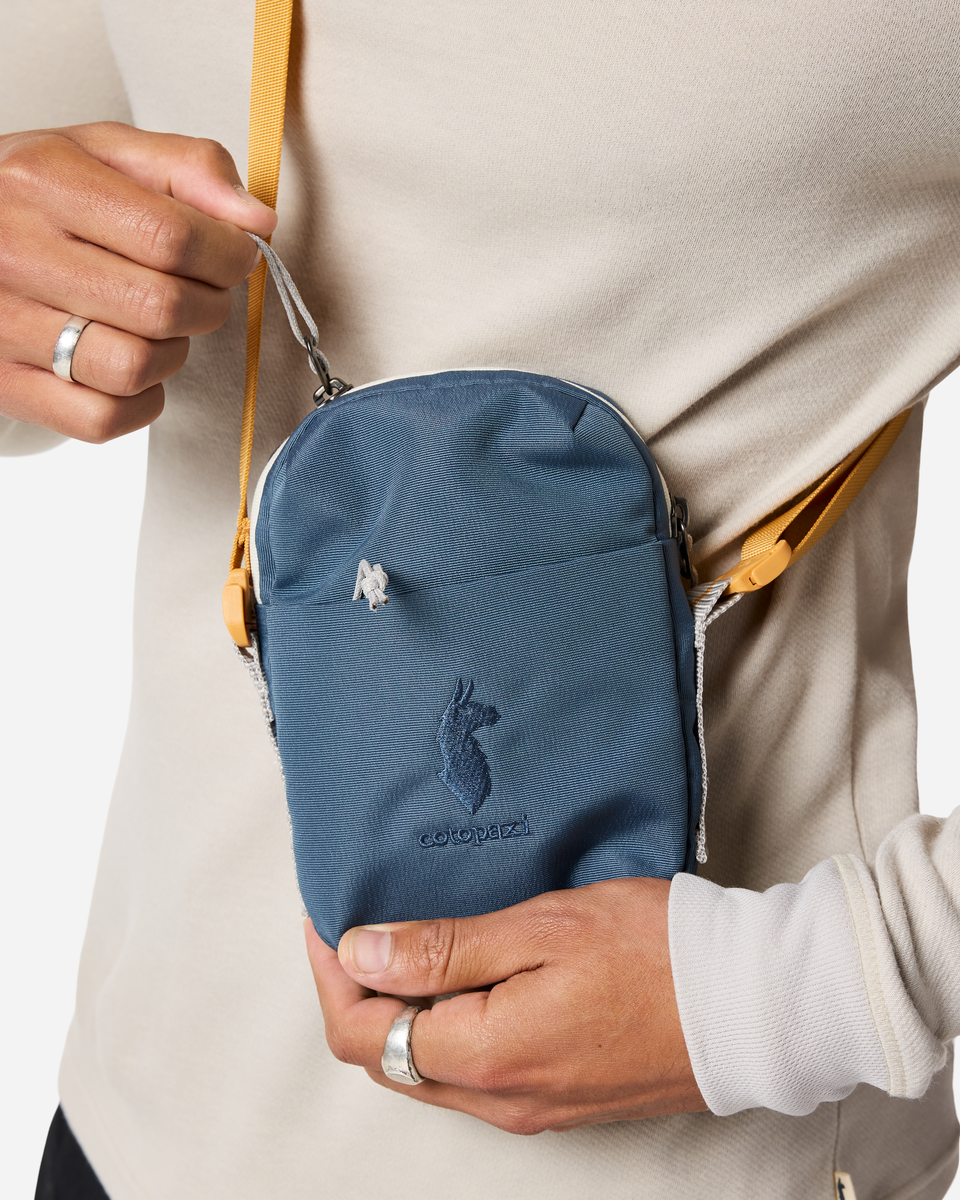Compact Adventure Todo 1L Shoulder Bag