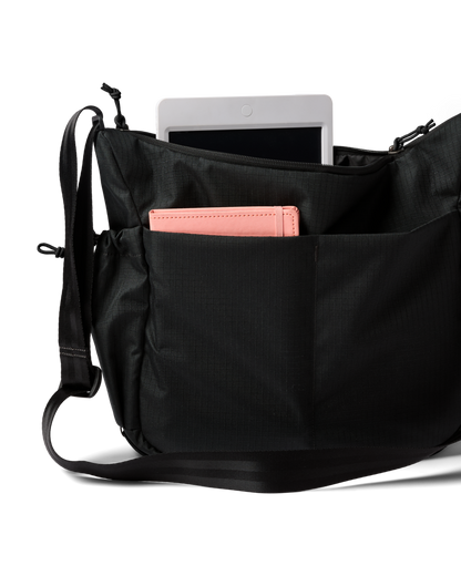 Versatile Hauling Viaje 12L Shoulder Bag