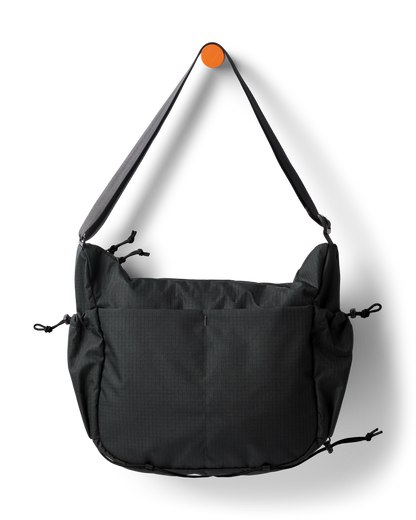 Versatile Hauling Viaje 12L Shoulder Bag