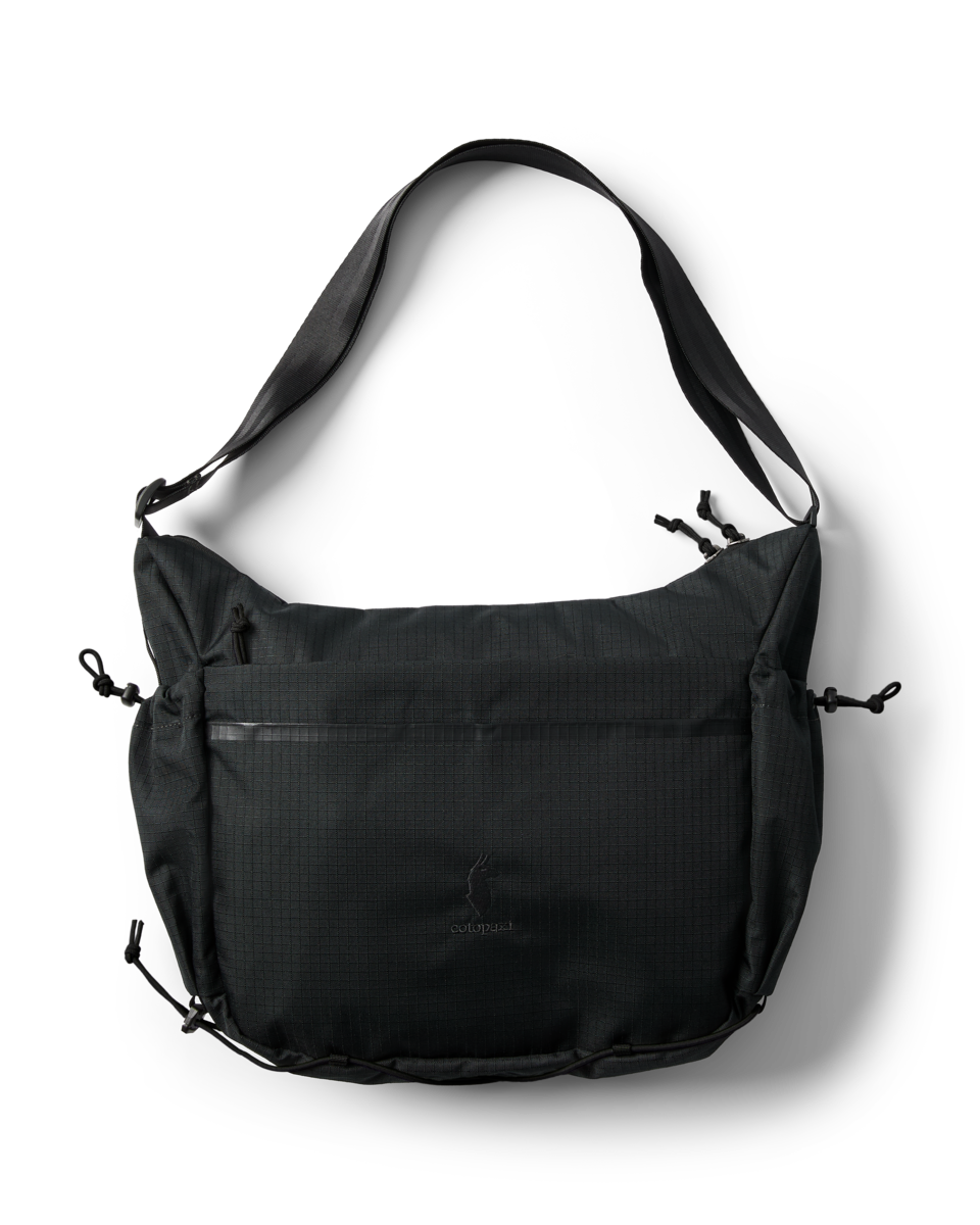 Versatile Hauling Viaje 12L Shoulder Bag