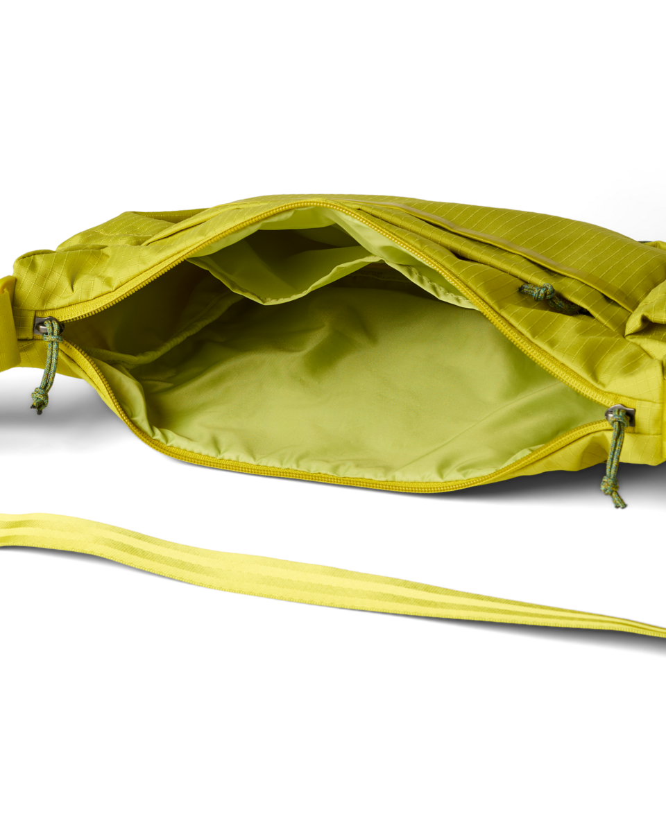 Gear Ready Viaje 9L Shoulder Bag
