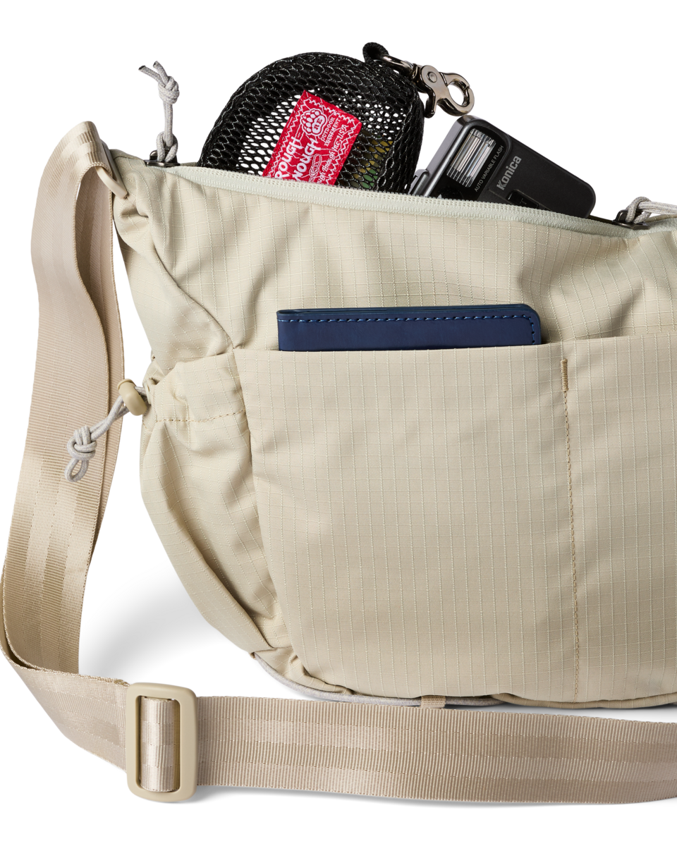 Gear Ready Viaje 9L Shoulder Bag