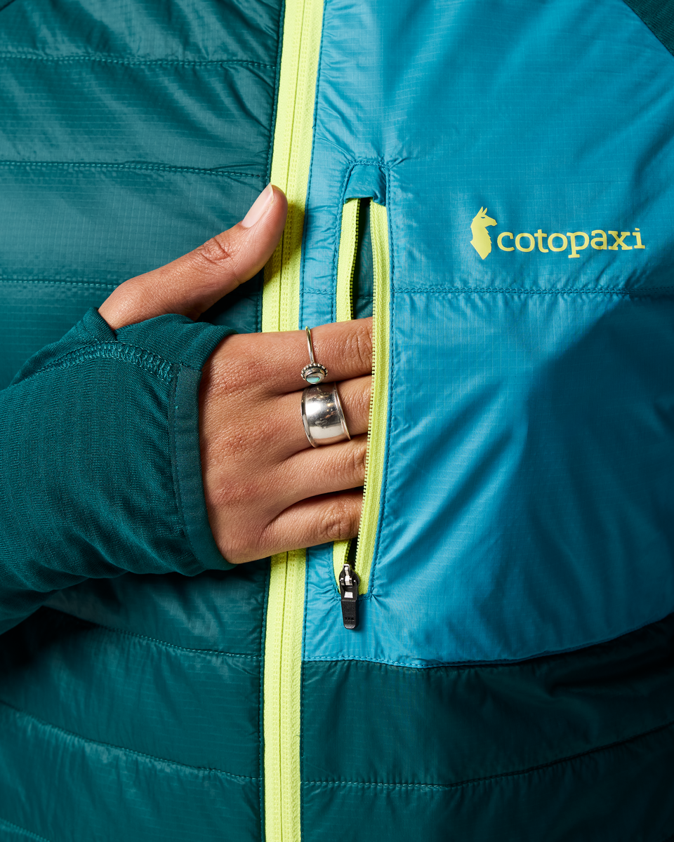 Soft Layering Warmth Acodo Hybrid Hooded Jacket - Women s