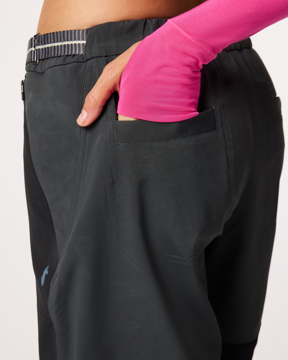Active Everyday Wear Adelante Pant - Women s