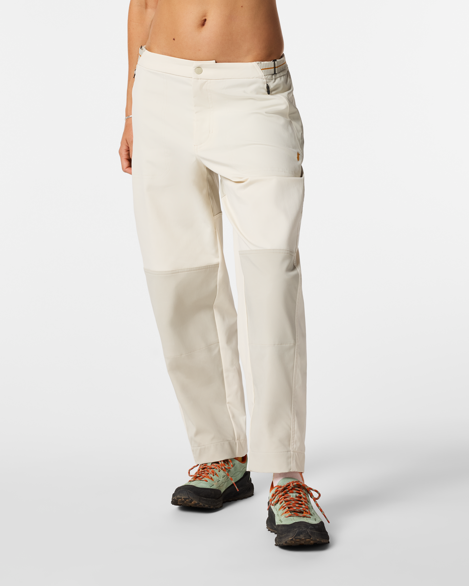 Active Everyday Wear Adelante Pant - Women s