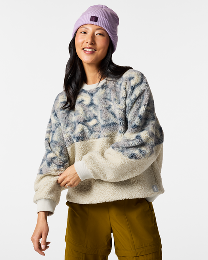 Soft Layering Warmth Amigazo Fleece Crew - Women s