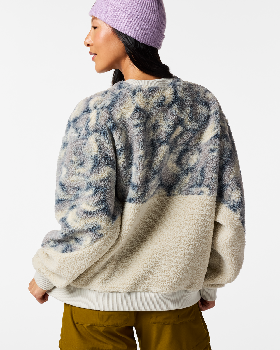 Soft Layering Warmth Amigazo Fleece Crew - Women s