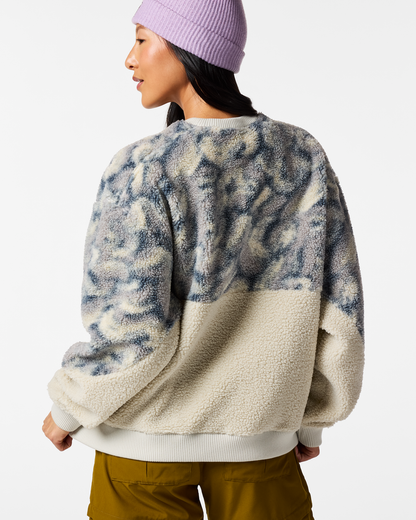 Soft Layering Warmth Amigazo Fleece Crew - Women s