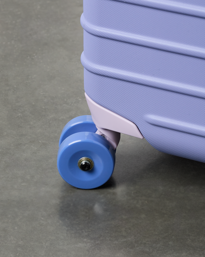 Carry On Ready Coraza Suitcase - Carry On