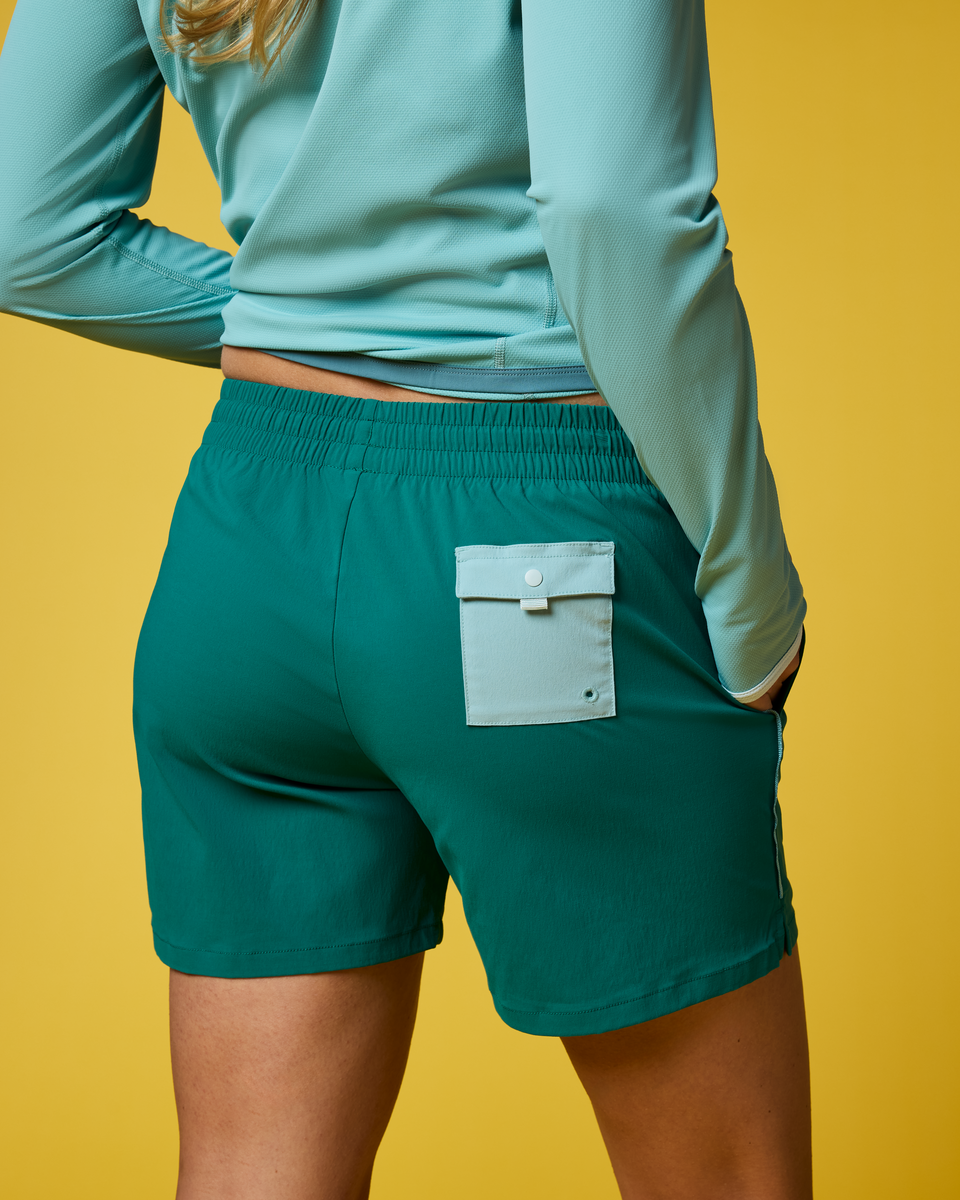 Active Outdoor Comfort Brinco 5 Short - Solid - Women s
