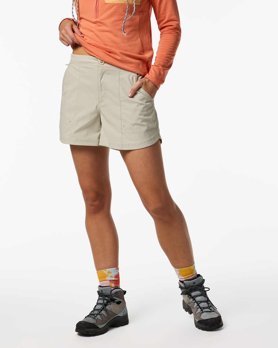 Everyday Adventure Coraje 4 Tech Short - Women s