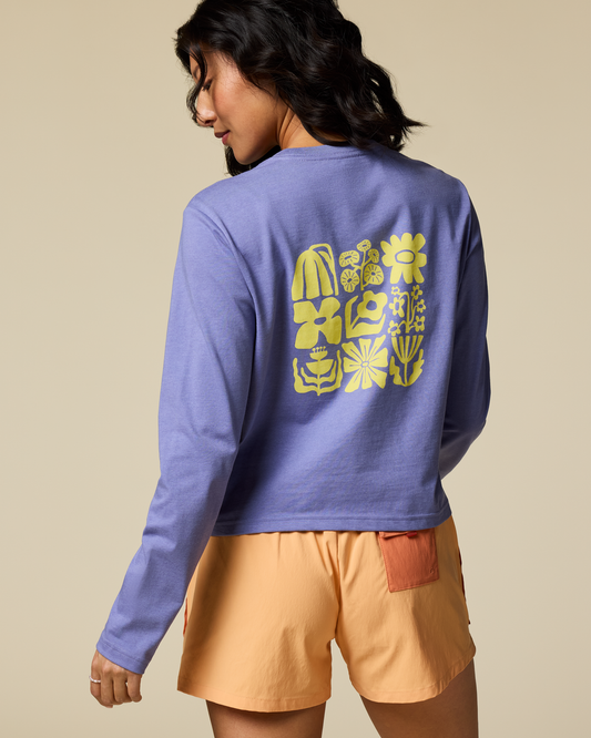 Casual Adventure Style Flower Patch Long-Sleeve T-Shirt - Women s
